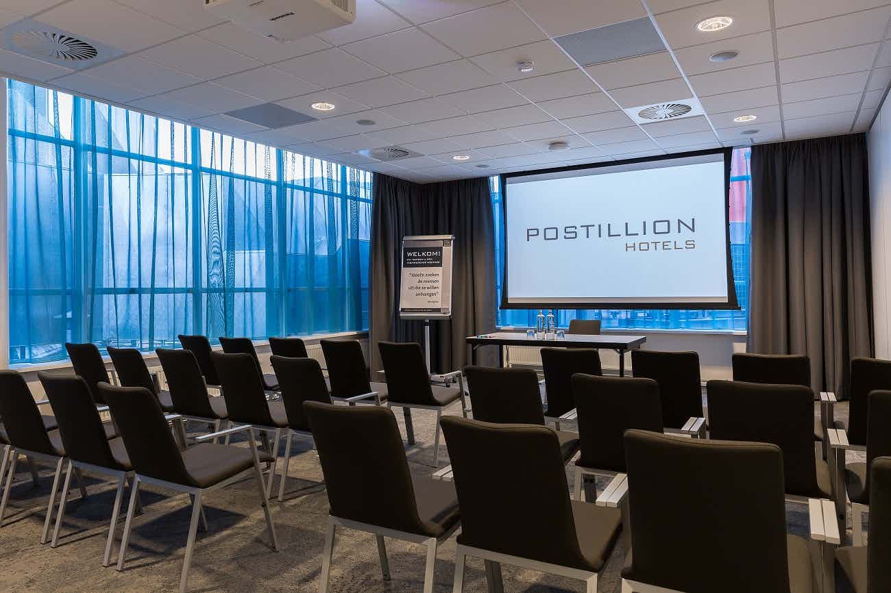 Meeting room 9, Postillion Hotel & Convention Centre Amsterdam